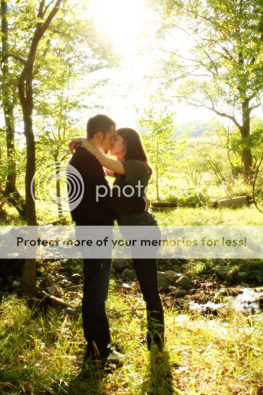 Maryland Photographer Amanda Arnold Engagement Photos It Flies By