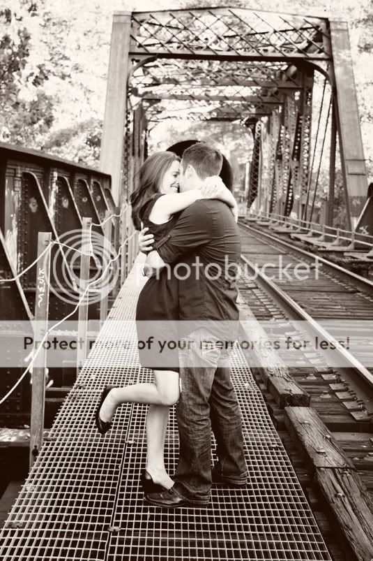 PMaryland Photographer Amanda Arnold Engagement Photos It Flies By