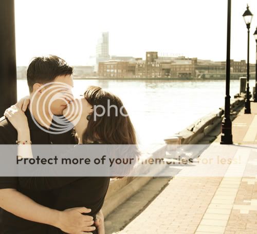 Baltimore Maryland Photographer Amanda Arnold It Flies By itfliesby Photojournalism Engagement Photos Fells Point