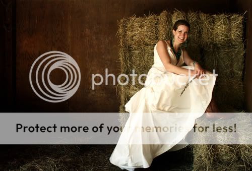 Maryland Trash the Dress Photographer Reuse the Dress After Wedding Bridal Portraits Amanda Arnold It Flies By itfliesby