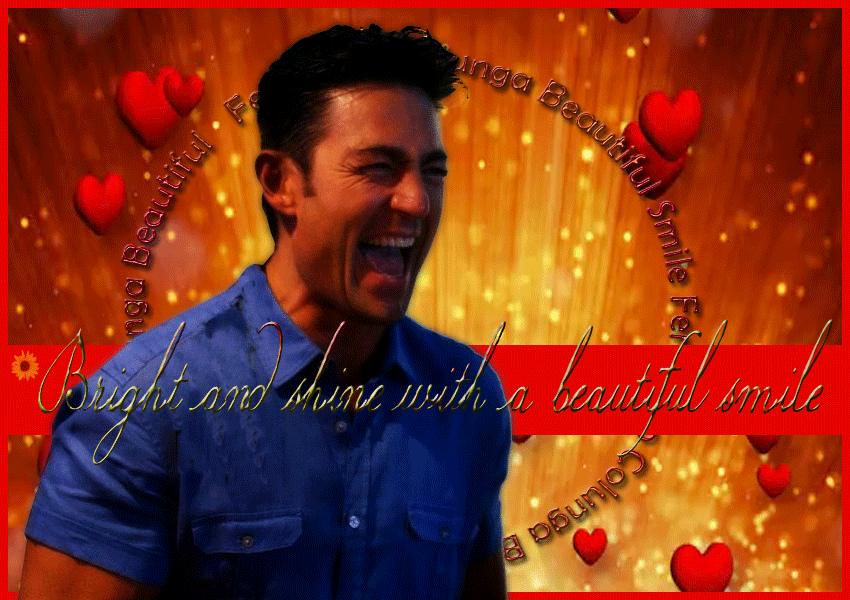  photo smile_zpsfff3c821.gif