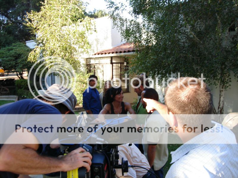  photo ladron-que-roba-a-ladron-detras-de-camaras-04_zps73d38c5d.jpg